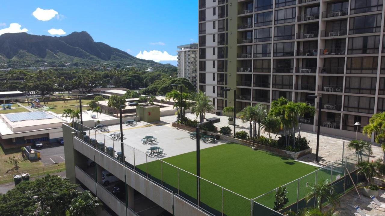 Beautiful Mountain View In Waikiki Sunset With Parking Leilighet Honolulu Eksteriør bilde